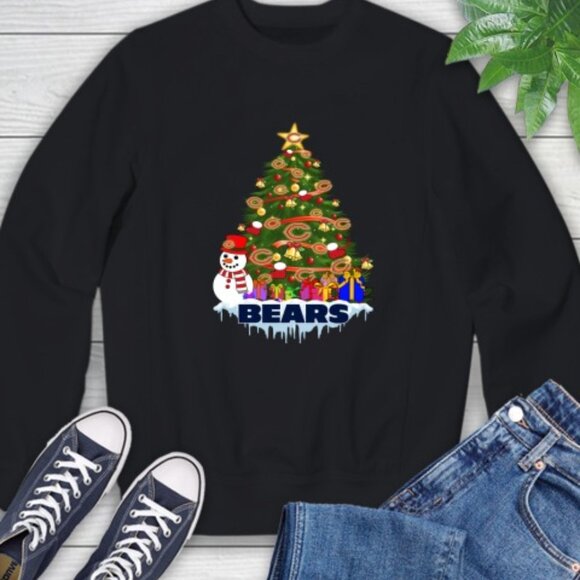 Chicago Bears Merry Christmas Sports NFL Football Sweatshirt Winter Gift 159 - Picture 1 of 5